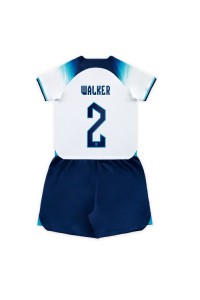 Englanti Kyle Walker #2 Jalkapallovaatteet Lasten Kotipeliasu MM-kisat 2022 Lyhythihainen (+ Lyhyet housut)